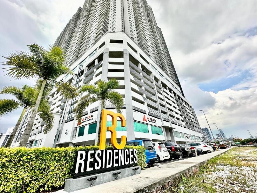 Twin Tower View Apartment