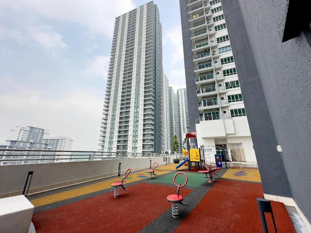 Pangsapuri Twin Tower View