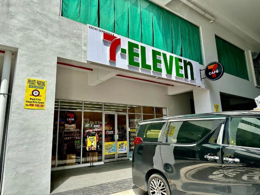 Pangsapuri Twin Tower View
